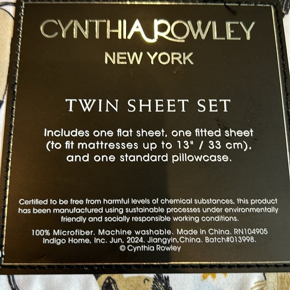 CYNTHIA ROWLEY Twin Sheet Set Dogs Fall Leaves - Picture 2 of 2
